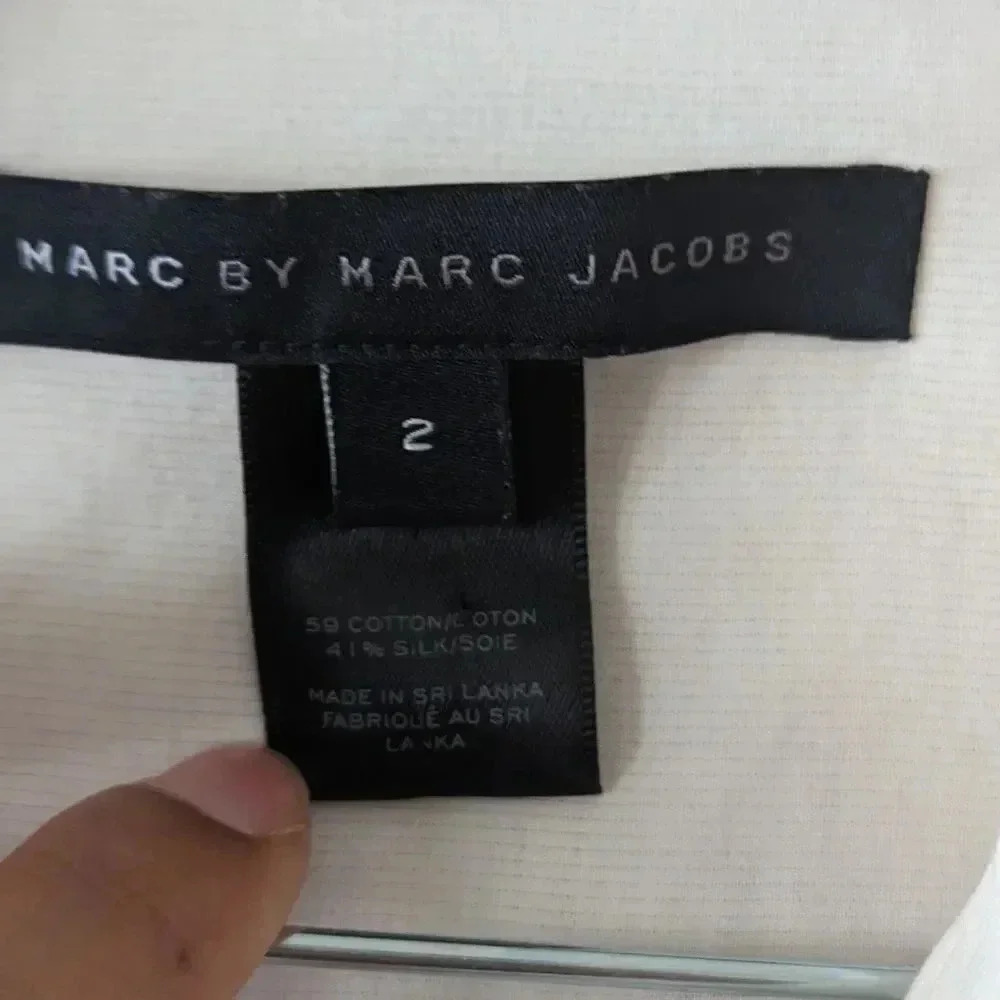 Marc by Marc Jacobs Parchment Shirt Pearl Button Cream Color Roll Tab Sleeve - Picture 7 of 14